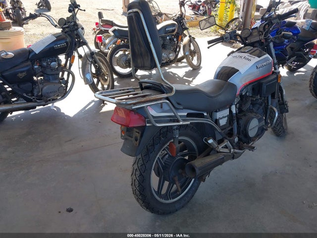 Aukcja sprzedaży 1985 Honda Vf700 S, vin: JH2RC2207FM101861, numer aukcji: 45028306