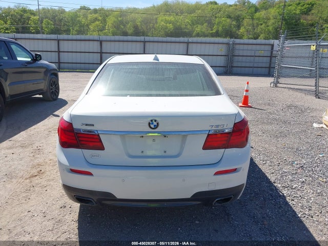 2014 Bmw 750i Xdrive მანქანა იყიდება აუქციონზე, vin: WBAYB6C57ED224323, აუქციონის ნომერი: 45028307