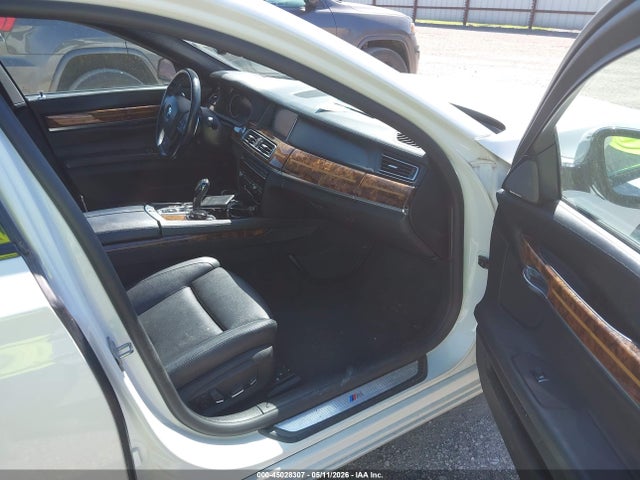 45028307 :رقم المزاد ، WBAYB6C57ED224323 vin ، 2014 Bmw 750i Xdrive مزاد بيع
