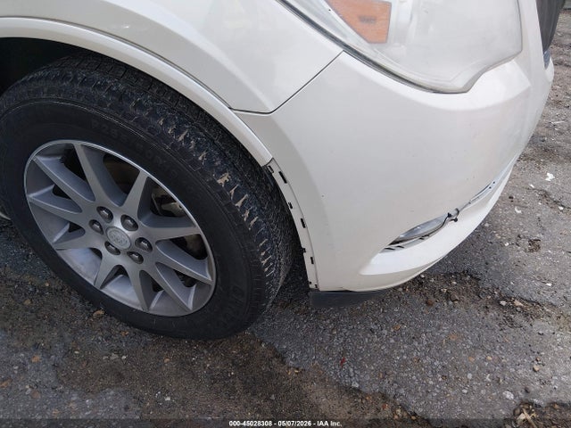 45028308 :رقم المزاد ، 5GAKRBKD8FJ217388 vin ، 2015 Buick Enclave Leather مزاد بيع