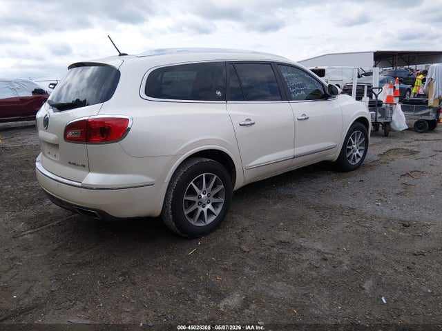 45028308 :رقم المزاد ، 5GAKRBKD8FJ217388 vin ، 2015 Buick Enclave Leather مزاد بيع