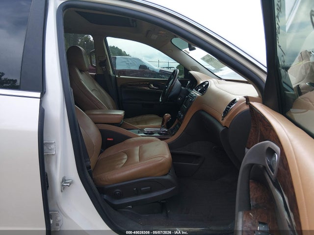 45028308 :رقم المزاد ، 5GAKRBKD8FJ217388 vin ، 2015 Buick Enclave Leather مزاد بيع