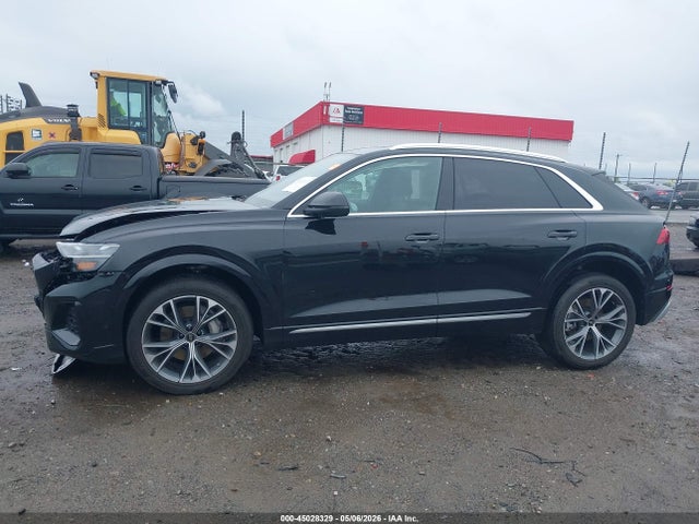 Продаж на аукціоні авто 2024 Audi Q8 Premium Plus 55 Tfsi Quattro, vin: WA1BVBF10RD020352, номер лоту: 45028329