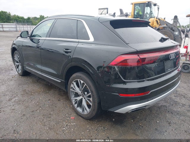 Продаж на аукціоні авто 2024 Audi Q8 Premium Plus 55 Tfsi Quattro, vin: WA1BVBF10RD020352, номер лоту: 45028329