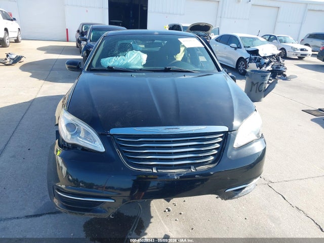 Продажа на аукционе авто 2014 Chrysler 200 Touring, vin: 1C3CCBBB9EN128895, номер лота: 45028343