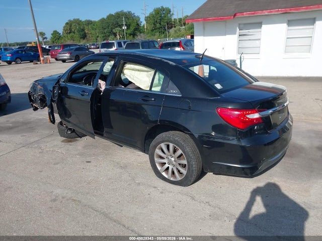 Продажа на аукционе авто 2014 Chrysler 200 Touring, vin: 1C3CCBBB9EN128895, номер лота: 45028343