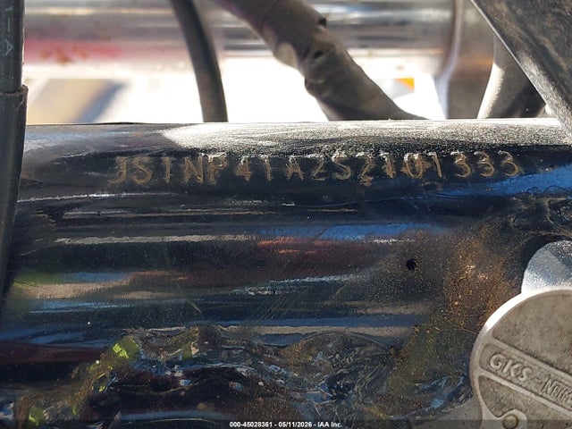 45028361 :رقم المزاد ، JS1NP41A2S2101333 vin ، 1995 Suzuki Ls650 P مزاد بيع