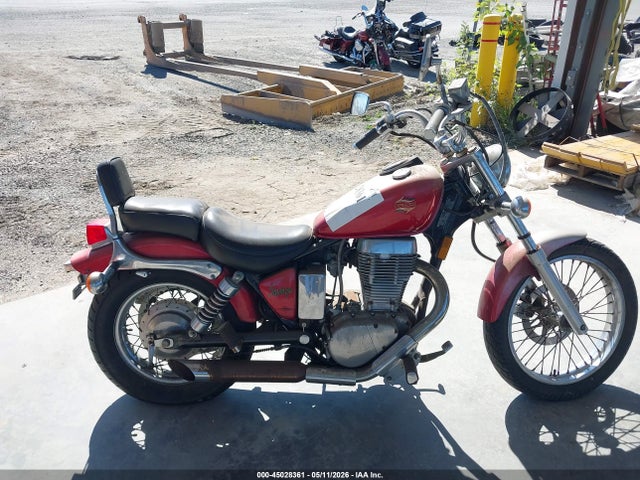 45028361 :رقم المزاد ، JS1NP41A2S2101333 vin ، 1995 Suzuki Ls650 P مزاد بيع