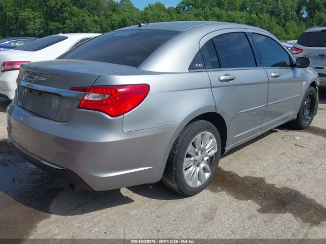 Aukcja sprzedaży 2014 Chrysler 200 Lx, vin: 1C3CCBAB7EN167728, numer aukcji: 45028376