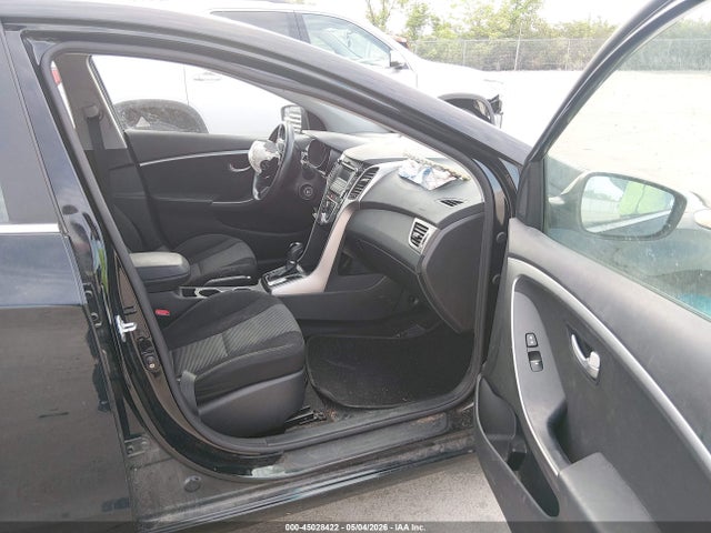 Продажа на аукционе авто 2017 Hyundai Elantra Gt, vin: KMHD35LH9HU349617, номер лота: 45028422