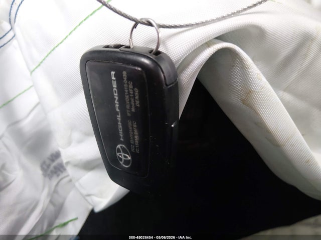 Продаж на аукціоні авто 2020 Toyota Highlander Limited, vin: 5TDYZRAH4LS020898, номер лоту: 45028454