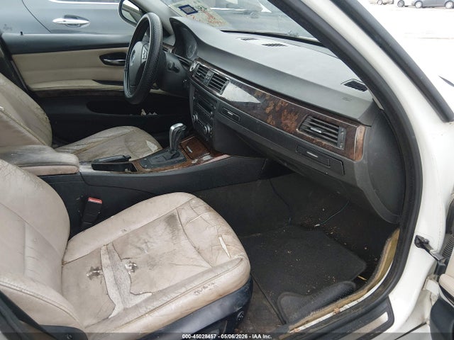 2009 Bmw 328i მანქანა იყიდება აუქციონზე, vin: WBAPH73569A172349, აუქციონის ნომერი: 45028457