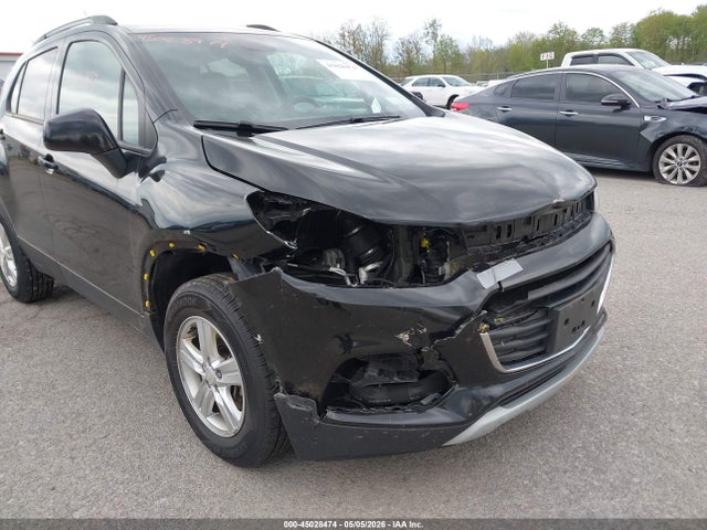 2022 Chevrolet Trax Awd Lt მანქანა იყიდება აუქციონზე, vin: KL7CJPSM6NB565364, აუქციონის ნომერი: 45028474