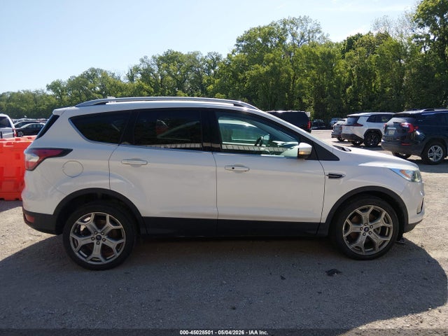 2017 Ford Escape Titanium მანქანა იყიდება აუქციონზე, vin: 1FMCU9J90HUA38718, აუქციონის ნომერი: 45028501
