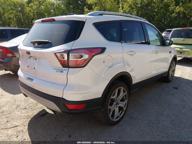 2017 Ford Escape Titanium მანქანა იყიდება აუქციონზე, vin: 1FMCU9J90HUA38718, აუქციონის ნომერი: 45028501