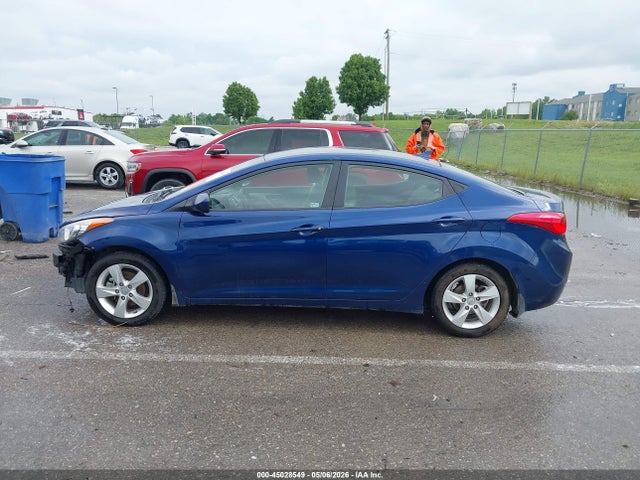 45028549 :رقم المزاد ، KMHDH4AE7DU778947 vin ، 2013 Hyundai Elantra Gls مزاد بيع