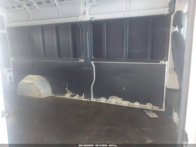 45028559 :رقم المزاد ، 3C6TRVDG7FE503202 vin ، 2015 Ram Promaster 2500 High Roof مزاد بيع