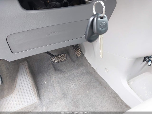 Aukcja sprzedaży 2013 Toyota Sienna Xle V6 8 Passenger, vin: 5TDYK3DCXDS307813, numer aukcji: 45028585
