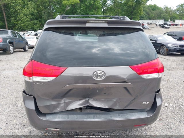 Aukcja sprzedaży 2013 Toyota Sienna Xle V6 8 Passenger, vin: 5TDYK3DCXDS307813, numer aukcji: 45028585