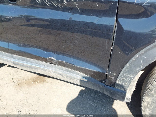 Ford Explorer Platinum 2025 1FMUK8HH8SGB61299 Image 17