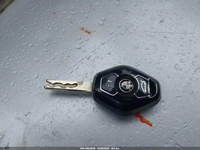 45028589 :رقم المزاد ، 4USBT33575LR70209 vin ، 2005 Bmw Z4 2.5i مزاد بيع