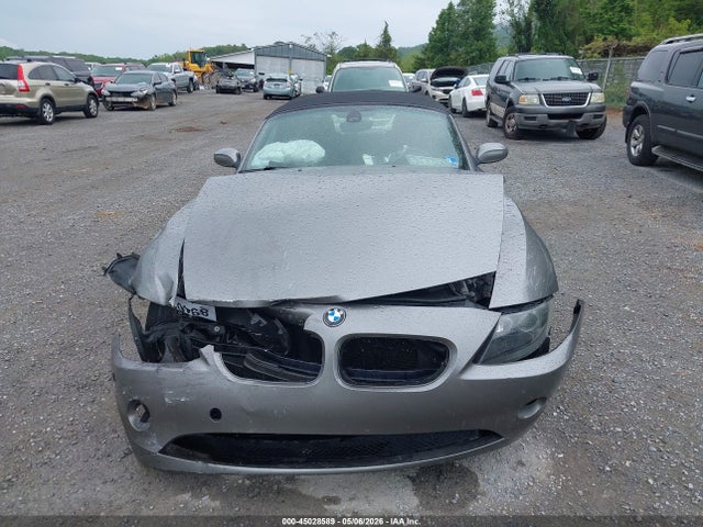 45028589 :رقم المزاد ، 4USBT33575LR70209 vin ، 2005 Bmw Z4 2.5i مزاد بيع