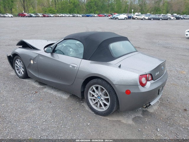 45028589 :رقم المزاد ، 4USBT33575LR70209 vin ، 2005 Bmw Z4 2.5i مزاد بيع
