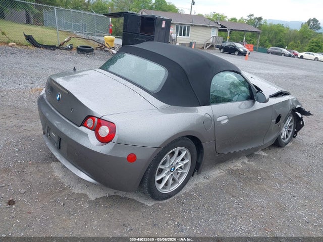 45028589 :رقم المزاد ، 4USBT33575LR70209 vin ، 2005 Bmw Z4 2.5i مزاد بيع