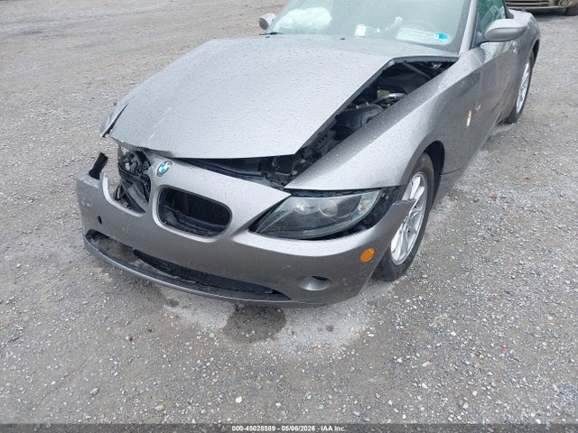 45028589 :رقم المزاد ، 4USBT33575LR70209 vin ، 2005 Bmw Z4 2.5i مزاد بيع