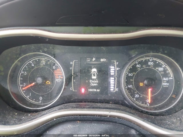 45028609 :رقم المزاد ، 1C4PJMCB0GW270658 vin ، 2016 Jeep Cherokee Latitude مزاد بيع