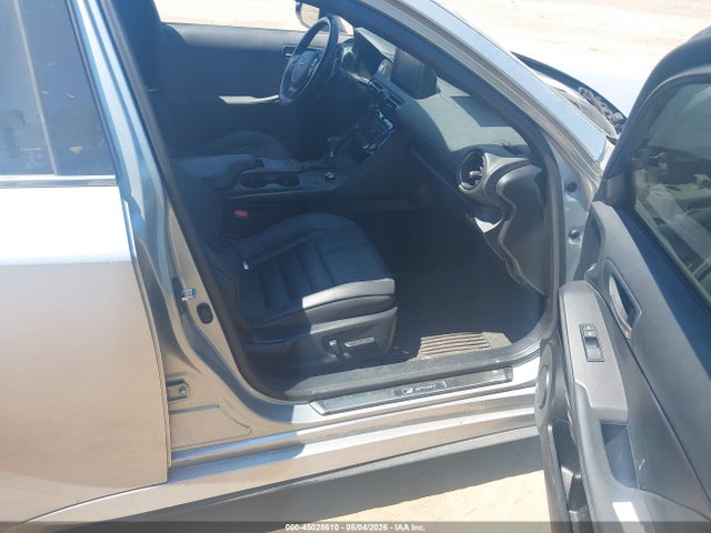 45028610 :رقم المزاد ، JTHGZ1E21P5028969 vin ، 2023 Lexus Is 350 F Sport مزاد بيع