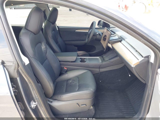 45028616 :رقم المزاد ، 7SAYGDEE6PA198153 vin ، 2023 Tesla Model Y Awd/long Range Dual Motor All-wheel Drive مزاد بيع