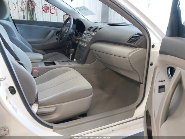 2009 Toyota Camry Le მანქანა იყიდება აუქციონზე, vin: 4T1BE46K49U852900, აუქციონის ნომერი: 45028720