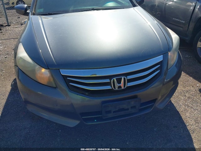 2011 Honda Accord 2.4 Ex მანქანა იყიდება აუქციონზე, vin: 1HGCP2F76BA137564, აუქციონის ნომერი: 45028757