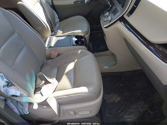 Продаж на аукціоні авто 2017 Toyota Sienna Xle 8 Passenger, vin: 5TDYZ3DCXHS809741, номер лоту: 45028765