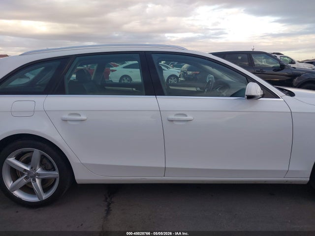 Продаж на аукціоні авто 2012 Audi A4 2.0t Premium, vin: WAUSFAFL8CA044953, номер лоту: 45028766