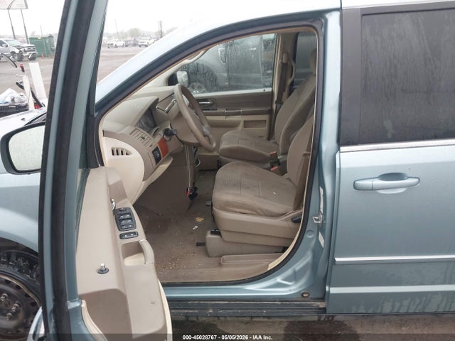 Aukcja sprzedaży 2009 Chrysler Town & Country Lx, vin: 2A8HR44E69R597222, numer aukcji: 45028767