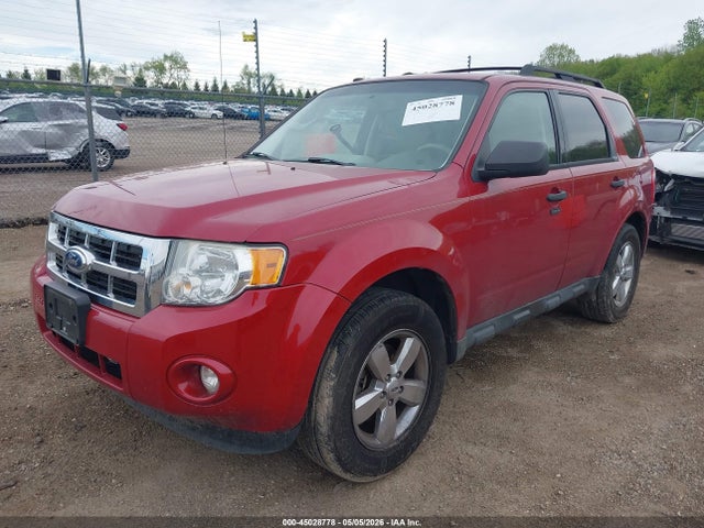 45028778 :رقم المزاد ، 1FMCU9DG8BKB20676 vin ، 2011 Ford Escape Xlt مزاد بيع