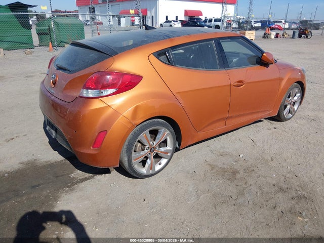 Продаж на аукціоні авто 2013 Hyundai Veloster Base W/black, vin: KMHTC6AD1DU113846, номер лоту: 45028805