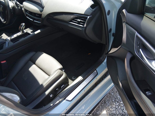 2026 Cadillac Ct5-v V-series Rwd მანქანა იყიდება აუქციონზე, vin: 1G6DR5RW7T0107033, აუქციონის ნომერი: 45028836