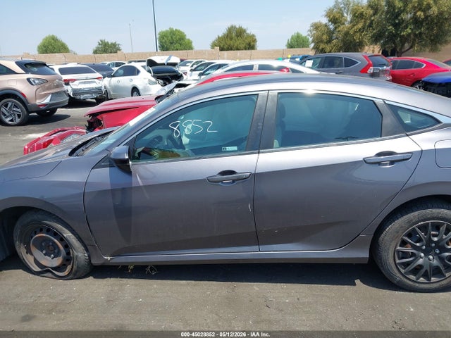 Honda Civic Lx 2018 19XFC2F51JE203973 Image 14