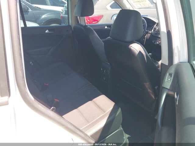 Aukcja sprzedaży 2015 Volkswagen Tiguan Se, vin: WVGAV7AX7FW512558, numer aukcji: 45028858