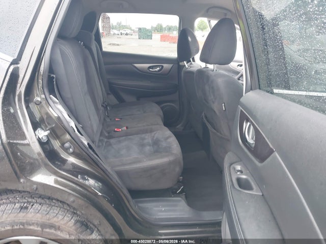 45028872 :رقم المزاد ، KNMAT2MT0FP504415 vin ، 2015 Nissan Rogue Sv مزاد بيع