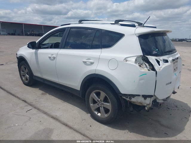 JTMWFREV5FD048824 Toyota Rav4 Xle