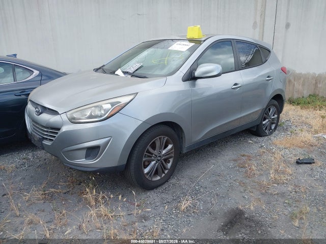 KM8JT3AF6FU070003 Hyundai TUCSON GLS