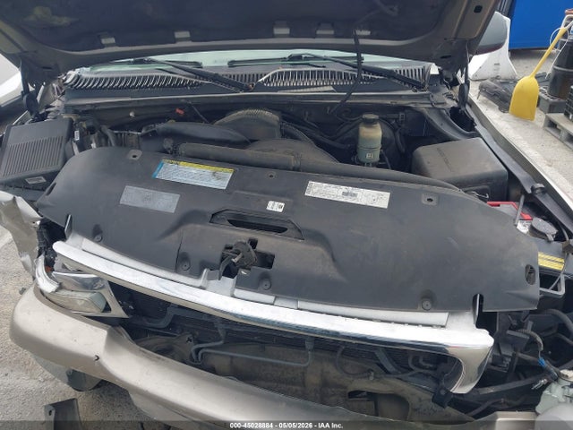 Продаж на аукціоні авто 2000 Gmc Yukon Xl 1500 Slt, vin: 3GKFK16T6YG184349, номер лоту: 45028884