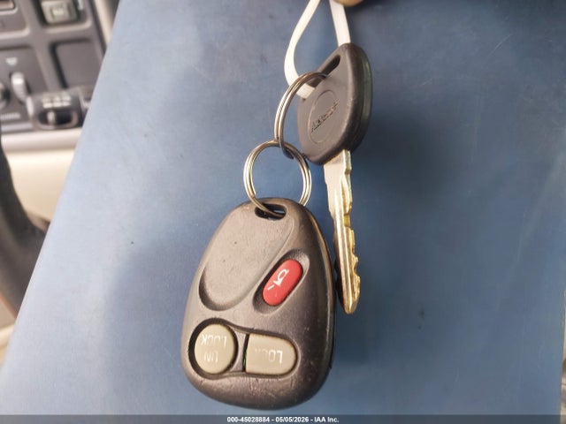 Продаж на аукціоні авто 2000 Gmc Yukon Xl 1500 Slt, vin: 3GKFK16T6YG184349, номер лоту: 45028884