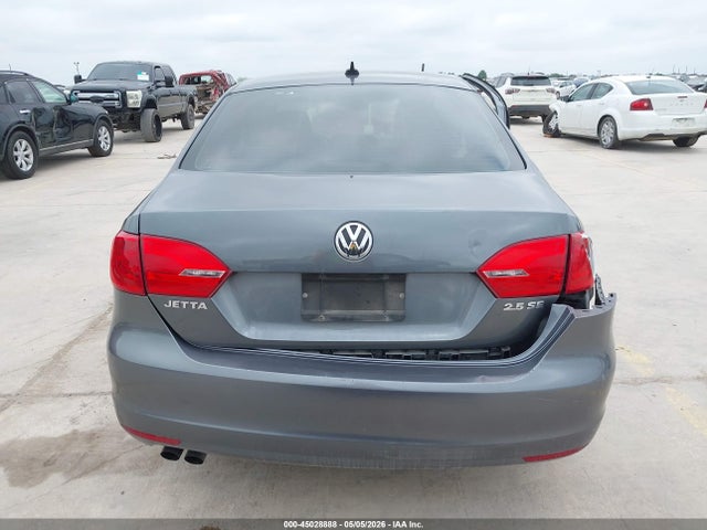 45028888 :رقم المزاد ، 3VWDX7AJ5DM436968 vin ، 2013 Volkswagen Jetta 2.5l Se مزاد بيع
