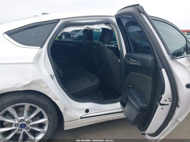 2017 Ford Fusion Hybrid Se მანქანა იყიდება აუქციონზე, vin: 3FA6P0LU9HR110552, აუქციონის ნომერი: 45028894