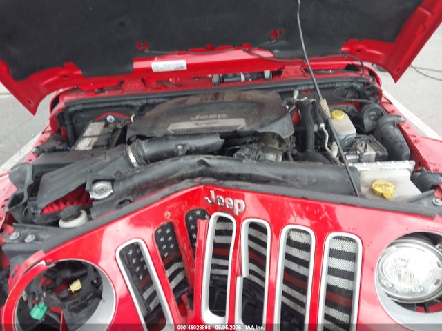 1C4BJWEGXHL706742 Jeep Wrangler Unlimited Sahara 4x4